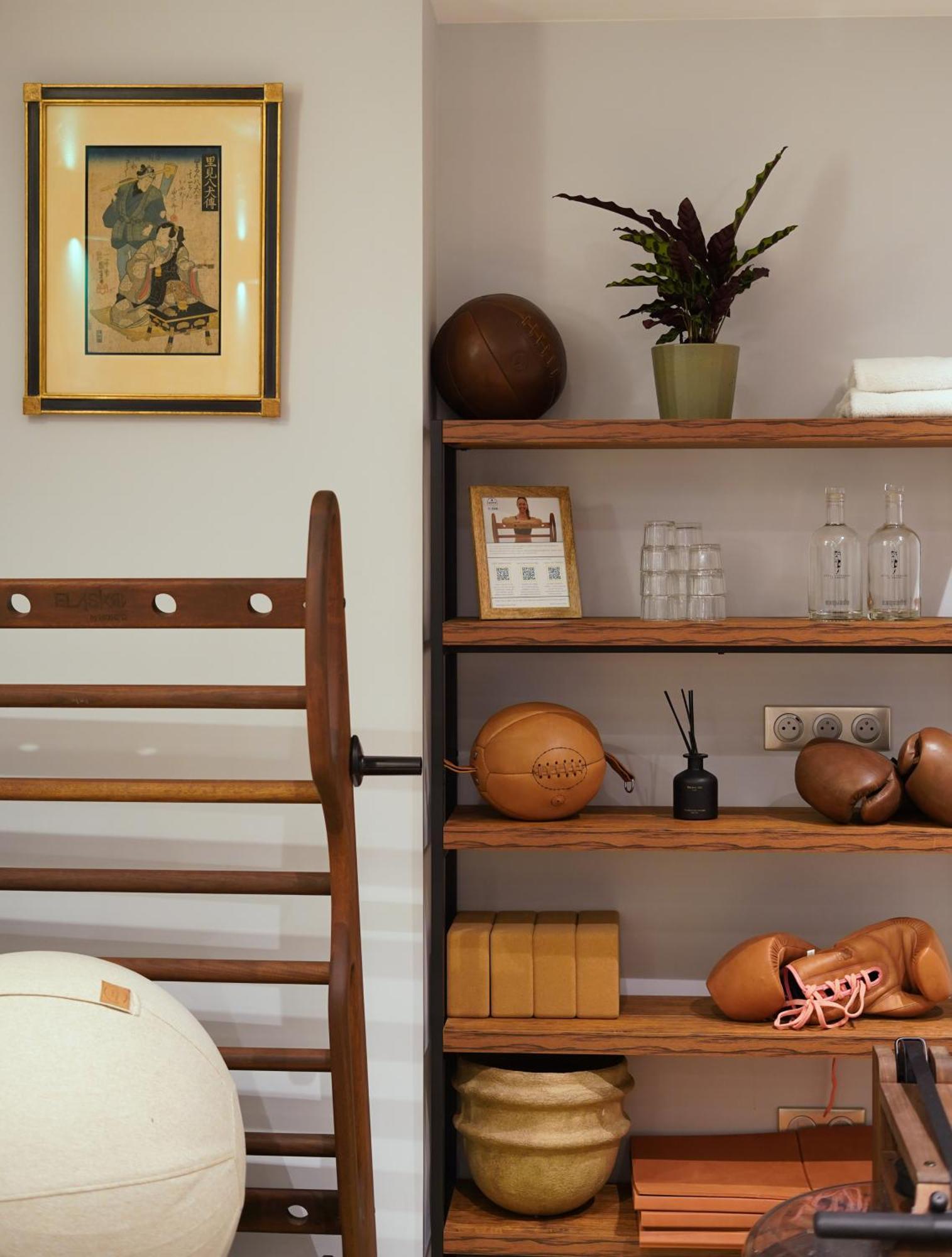 Western Premier Littéraire Le Swann Hotel 4*